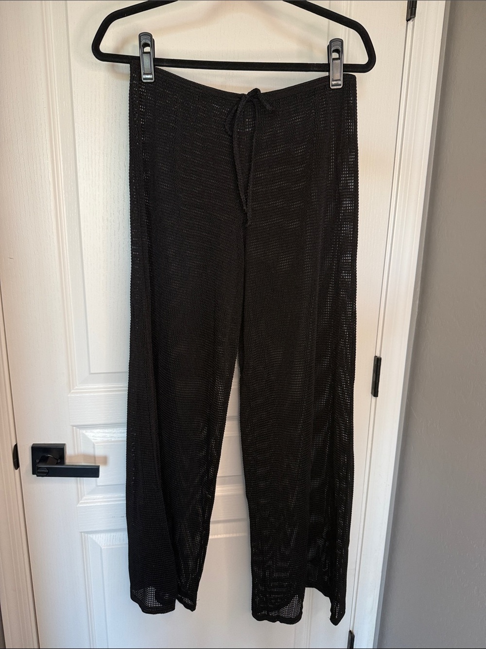 Jordan Taylor Black Open-Knit Swim Coverup Pants